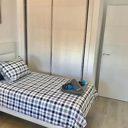 Pool Side 2 Bed Apt 15b With Air Con & Free Wifi بويرتو ذيل كارمين